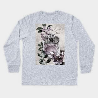 Latvian vintage print perfume & rose quartz - es mīlu tevi Kids Long Sleeve T-Shirt